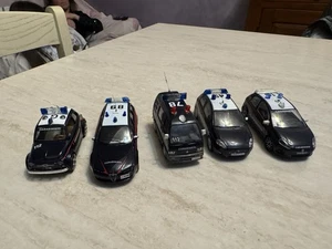 Lotto modellini carabinieri Burago De Agostini Welly Carabonieri 1:43 collezione - Foto 1 di 7