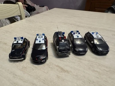 Lotto modellini carabinieri Burago De Agostini Welly Carabonieri 1:43 collezione - Immagine 1 di 4