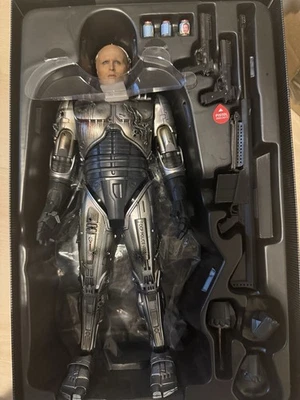 Hot Toys Robocop Battle Damaged Peter Weller Figure - 12 in (MMS265) - Image 1 of 4