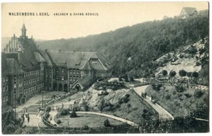 Ak Waldenburg Wałbrzych Anlagen und Evangelische Schule - Picture 1 of 2