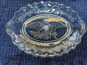 Vintage Avon United States of America 1976 Bicentennial Glass Plate - Picture 1 of 5
