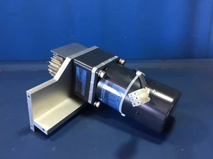 ORIENTAL MOTOR VHR540CM-GVH MAGNETIC BRAKE MOTOR W/GV5G36 GEAR HEAD - Picture 1 of 4