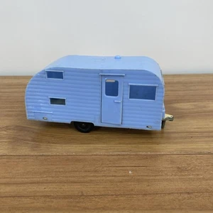 TOOTSIETOY P-10306 Pull Behind BLUE TOY CAMPER TRAVEL TRAILER - Picture 1 of 7