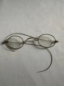 ANTIQUE DR HAUX GOLD COLOR WIRE RIM EYEGLASSES OVAL LENS MARKED $3 ON BRIDGE SG1 - Picture 1 of 8