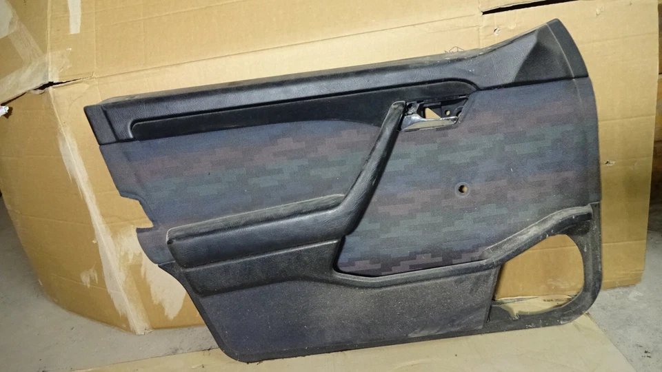 Mercedes-Benz W202 C180 (2) Front Left Door - Image 1 of 1