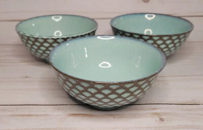 Juego de 3 cuencos Arabella Ooh La La de BIA Cordon con patas azules 4,75" verde reactivo Foto 1 de 4