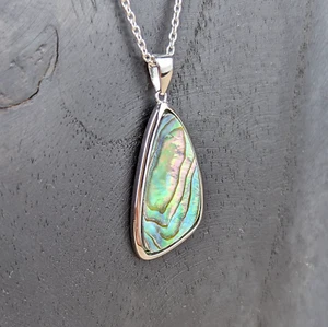 Collar con colgante de abulón en plata real | Collar abulón | Joyería - Imagen 1 de 5