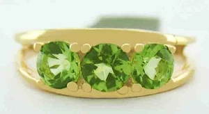 GENUINE 1.05 Cts PERIDOT RING 10K YELLOW GOLD - Free Certificate Appraisal - Picture 1 of 7