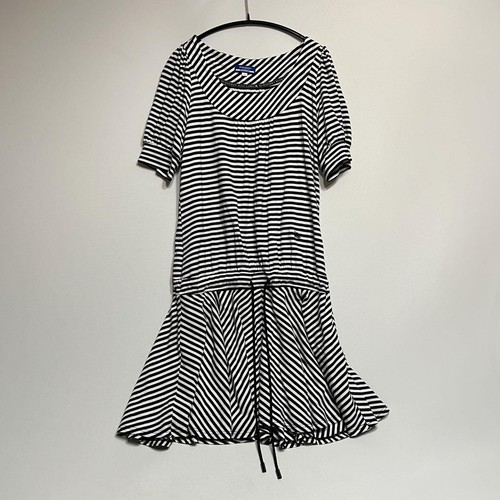 Abito Burberry BLUE LABEL a righe elasticizzato dal Giappone