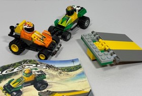 Lego Racers Set 4594 Maverick Sprinter & Hot Arrow With Manual EUC *Read*