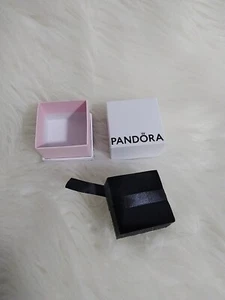 Pandora leerer Charm/Ring Geschenkbox weiß & pink - Bild 1 von 4