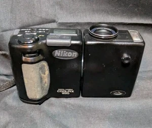 VTG Nikon Coolpix 950 Digital Camera POWERS ON - NO CARD - Picture 1 of 9
