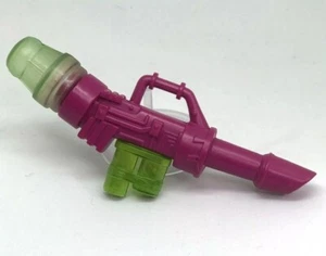 Batman & Robin Series 1 Jungle Venom POISON IVY Kenner 1997 weapon part only - Picture 1 of 4