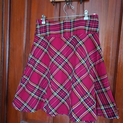 Vintage Wet Seal Red Plaid Knee Length Skirt Womans Medium Y2K  - Image 1 of 4