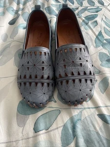 Spring Step Women’s Blue Fusaro Laser Cut Boho Loafer 42 10.5 / 11 WORN ONCE! - Picture 1 of 5