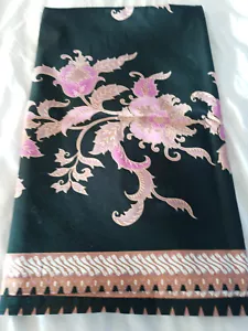 Malaysian Batik Sarong Paroe Wrap Pink and Black Multi Oriental Flowers New - Picture 1 of 1
