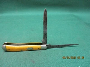 Vintage Schrade Walden N.Y. #293Y Trapper Pocket Knife , 2 Blade, Yellow - Picture 1 of 14