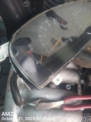 Grupo de velocímetro MPH con tacómetro para 97-00 TACOMA 6807084 Foto 1 de 4