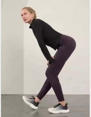 Nuevo sin etiquetas Pantalón Jogger Athleta Rainier Iris Púrpura M/T Medio Alto Forrado Deportivo Foto 1 de 4