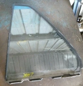 Honda Civic ED 2/90-10/91 Sedan Left Rear Door 1/4 Glass - Picture 1 of 2