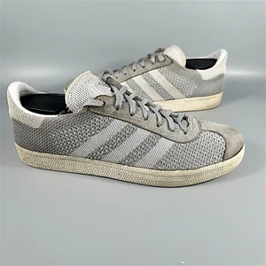 Adidas Gazelle Primeknit Talla UK 8.5 Hombre Entrenadores Gris Blanco Originales Entrenadores - Imagen 1 de 17
