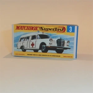 Matchbox Lesney Superfast 3 d Mercedes Ambulance G Style Repro Box - Picture 1 of 4