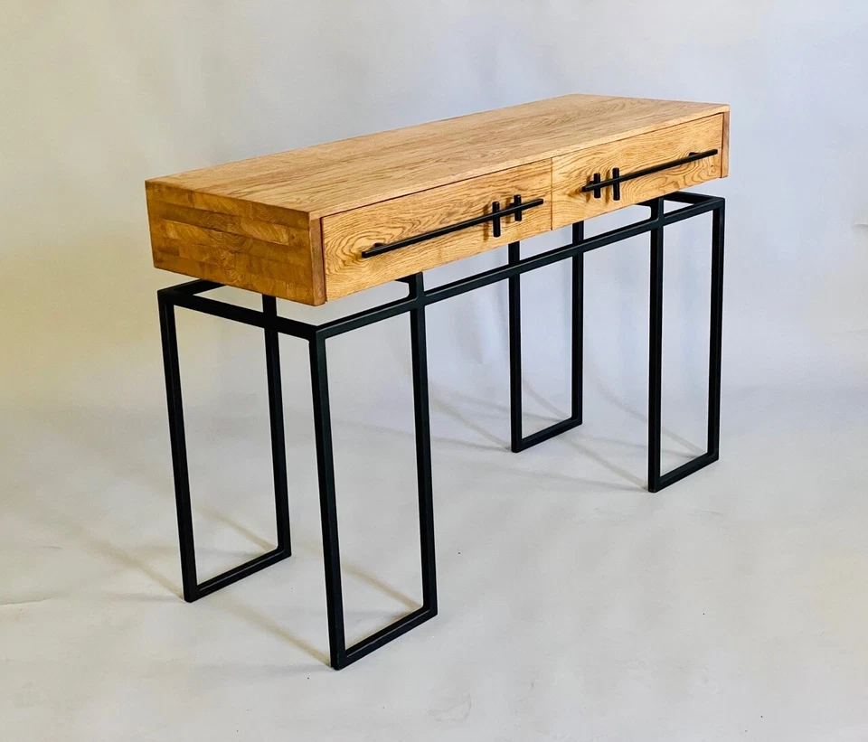 Beautifully designed 2 drawers console table - Image 1 of 4