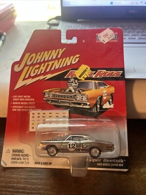 Die Cast Johnny Lightning Rebel Rods Super Beetnik 1969 Dodge Super Bee 2002 - Imagem 1 de 3