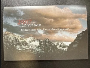 2007 United States Mint Uncirculated Coin Sets D and P - Picture 1 of 6