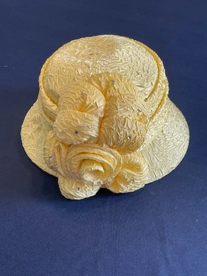 Sombrero clásico vintage Mr Hi's amarillo claro iglesia lentejuelas flor Foto 1 de 3