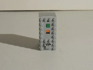LEGO 9V (6 AAA) Electric Battery Box Power Functions Tested Working Gray base - Picture 1 of 2