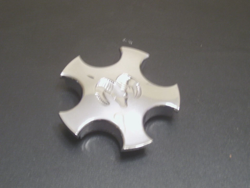 Tapa central Dodge Stratus 2001-2003 P/N 04B79236aa-C Foto 1 de 1