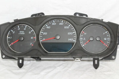 Cuadro de instrumentos velocímetro 06 Medidores de panel de instrumentos Monte Carlo 93.678 millas Foto 1 de 4