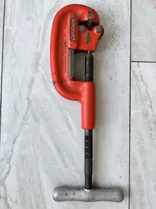 Rigid 2A/202 Heavy Duty No. 1-2 Pipe Cutter Tool 1/8 in To 2 in - Picture 1 of 5