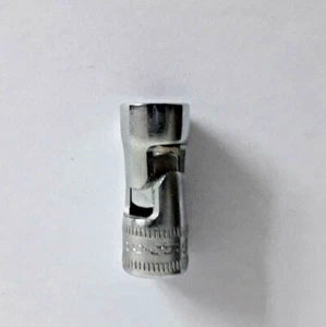 Presa universale girevole a scatto 9 mm 12 PT TMUM9 - Foto 1 di 3