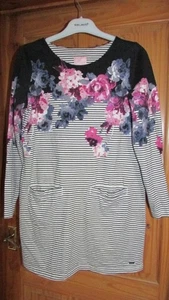ladies white/black stripe,pink/blue floral dress with pockets by Joules size 10 - Picture 1 of 2