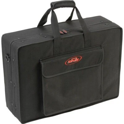 SKB 1SKB-SC2316 Pedalboard Soft Case for PS-8/PS-15 Pedalboards UPC 789270231610 - Image 1 of 2
