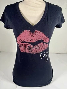 Rock & Rose Kiss N Tell Red Lips Rhinestone Tshirt Tee SZ M Black - Picture 1 of 6