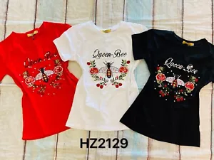 Blusas Vinizbena. Diseño 3D. color Blanco y negro disponible S-M-L - Picture 1 of 2
