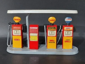 Corgi Toys No 609 Corgi Kits Forecourt Accessories (Unboxed) Shell Petrol Pumps - Picture 1 of 8