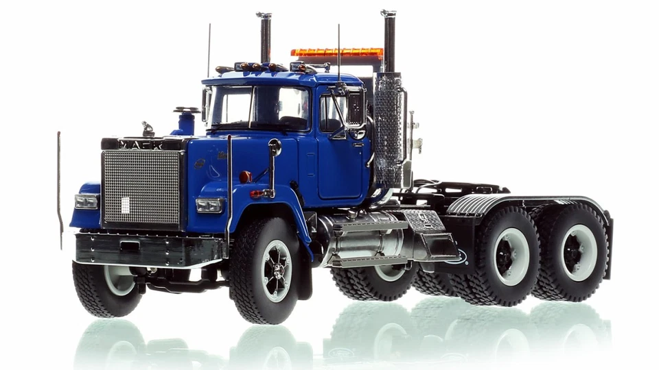 HEAVY HAUL REPLICAS - Camion solo avec essieux tandem de couleur bleu - MACK ... - Photo 1/4