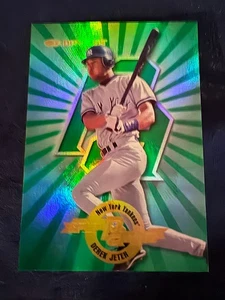 1997 Donruss Derek Jeter Power Alley /4000 #24 New York Yankees AS8 (RARE) - Picture 1 of 2