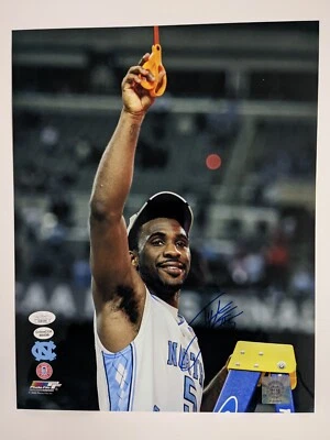 Foto firmada por Ty LAWSON 11x14 automática UNC North Carolina Tarheels baloncesto certificado de autenticidad JSA Foto 1 de 2