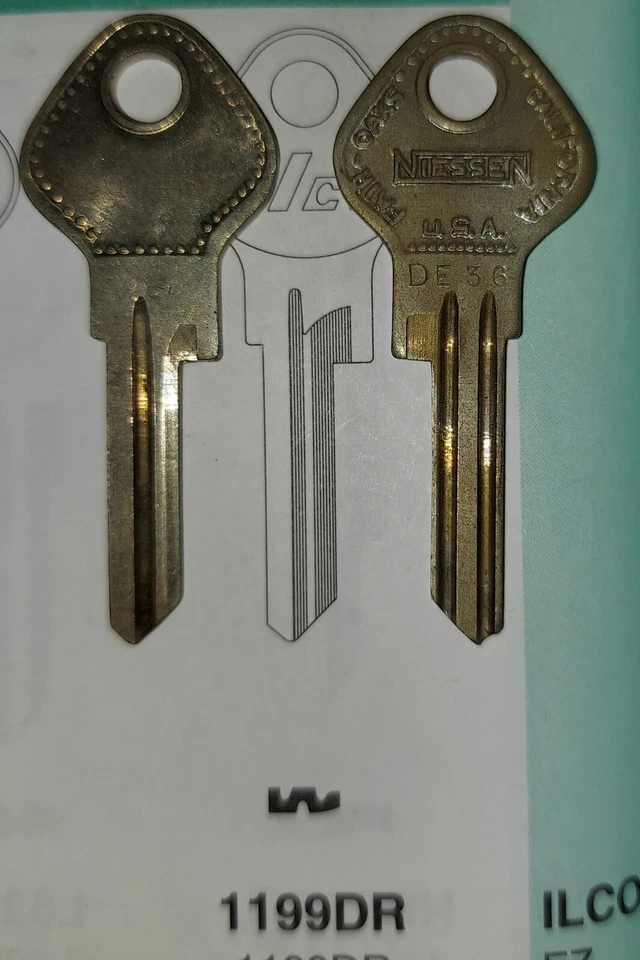 Chrysler,Dodge, Plymouth, Desoto,  1199DR, DE36, Antique Key Blank.  Niessen... - Изображение 1 из 1