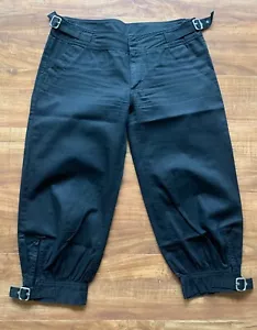Schwarze Caprihose Damen Junior Mädchen Haken & Ösen Detail Größe 7 der Marke STOP - Bild 1 von 24