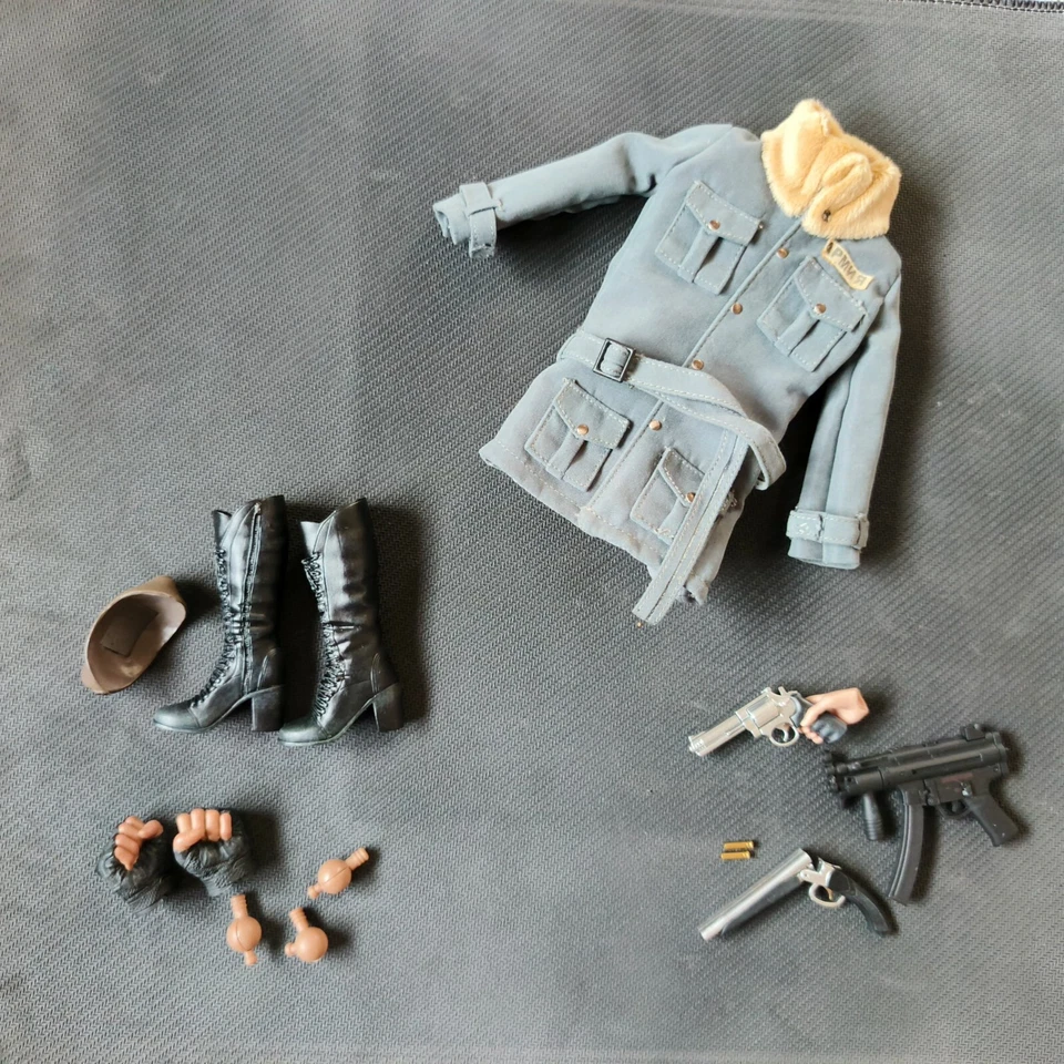 热卖玩具 MMS139 居住邪恶爱丽丝夹克 MMS158 琥珀绿色帽子活动人偶 — 第 1/4 张图片