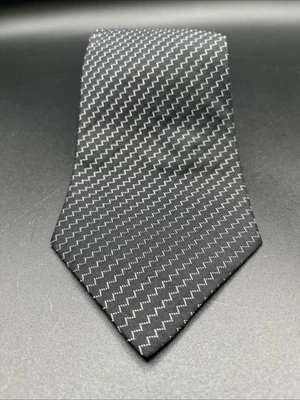 Corbata de seda Claiborne negra y plateada geométrica para hombre EE. UU. 58 x 3,75 Foto 1 de 4