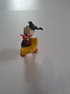 Ü Ei Überraschungsei Donald mit Akkordeon -schwarze Mütze Donalds flotte Familie - Bild 1 von 3