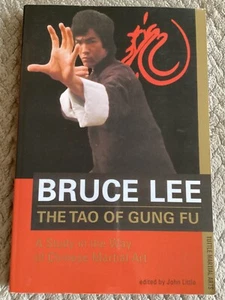 Bruce Lee: The Tao of Gung Fu - A Study in the Way of Chinese Martial Art PB - Imagen 1 de 6