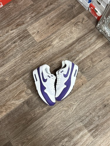 Nike Air Max 1 SC scarpe da ginnastica bianche e viola da campo taglia UK 5 5 DZ4549 101 nuove
